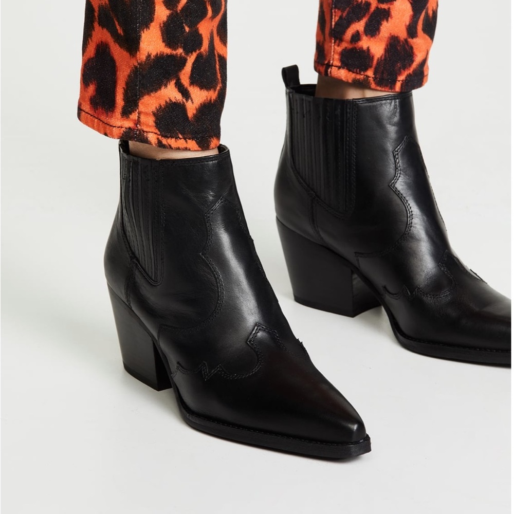 Sam Edelman Winona Bootie Black 6.5
